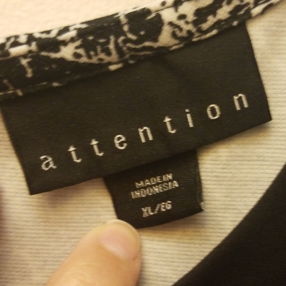 Dress - Picture 4 of 4